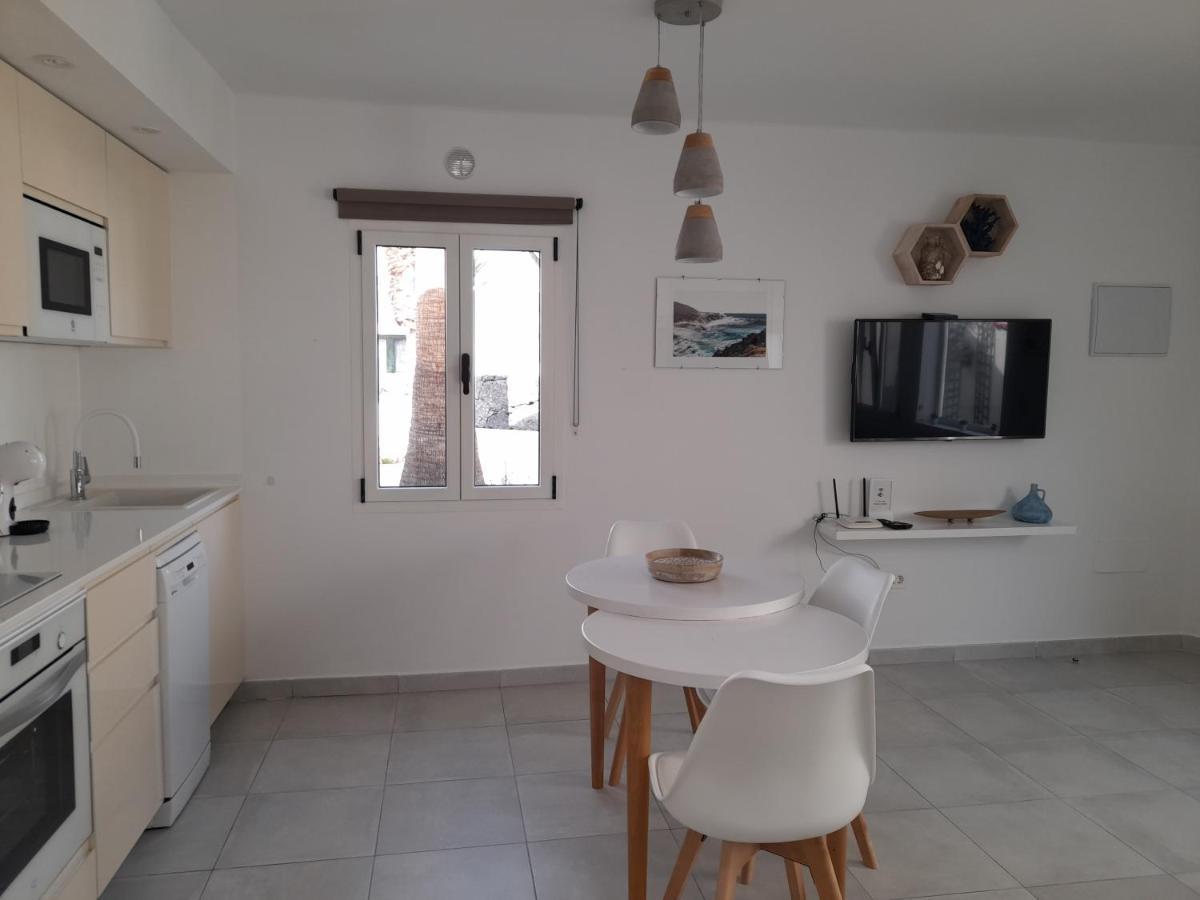 Bungalow Paseo Del Mar- Playa Roca Residence Sea Front Access - Free Ac - Wifi Costa Teguise Exterior foto