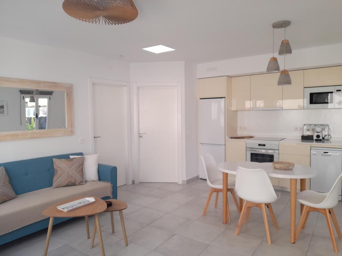Bungalow Paseo Del Mar- Playa Roca Residence Sea Front Access - Free Ac - Wifi Costa Teguise Exterior foto